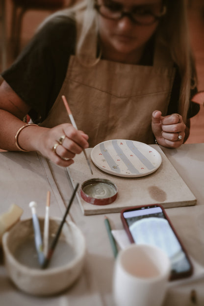atelier de pintura em cerâmica