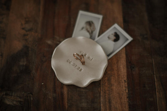prato de alianças | ring dishes